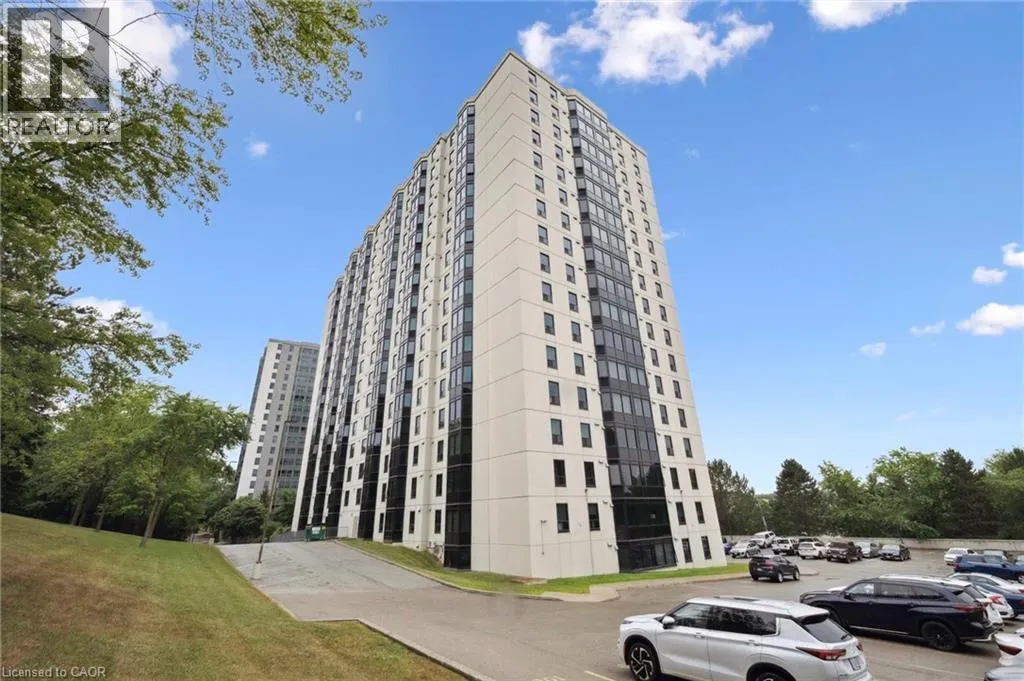 35 GREEN VALLEY Drive Unit# 304, #304