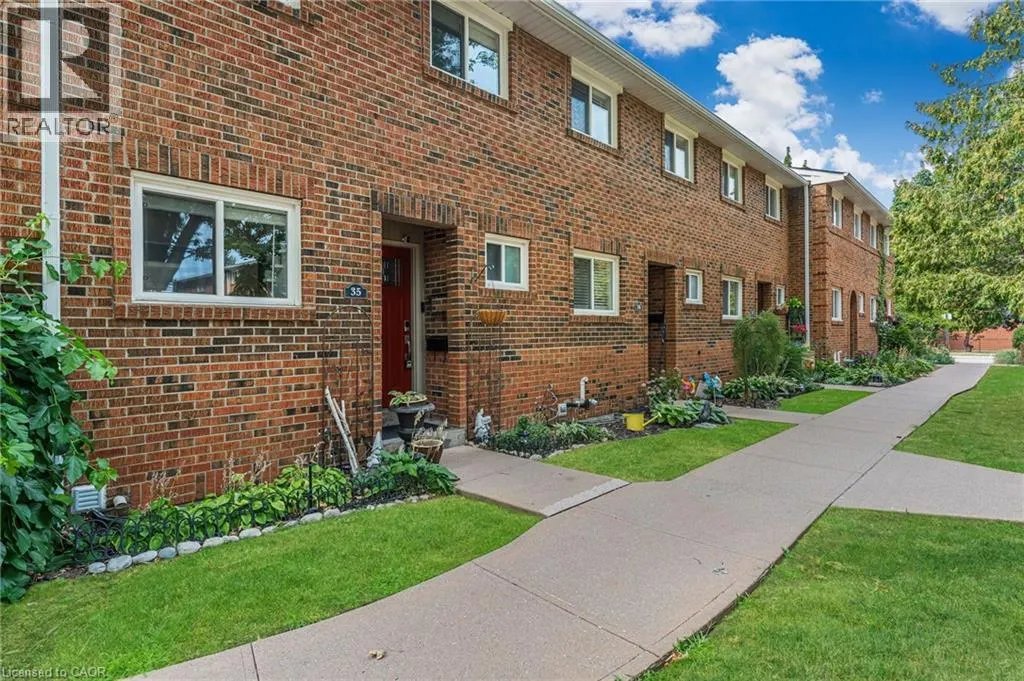 125 LIVINGSTON Avenue Unit# 35, #35