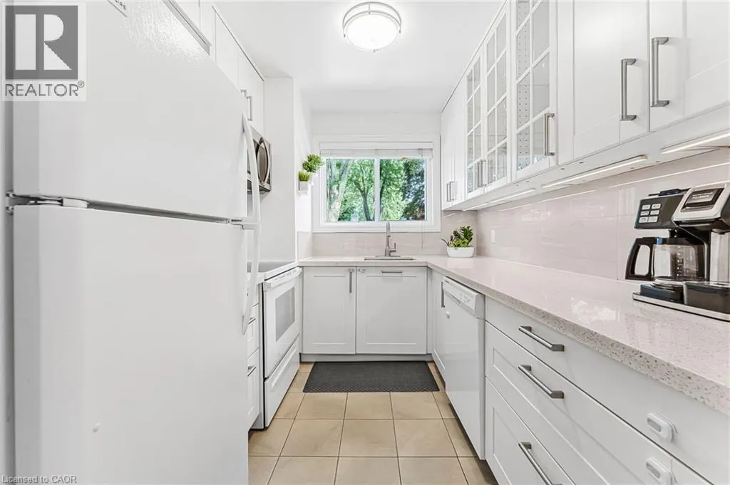 125 LIVINGSTON Avenue Unit# 35, #35