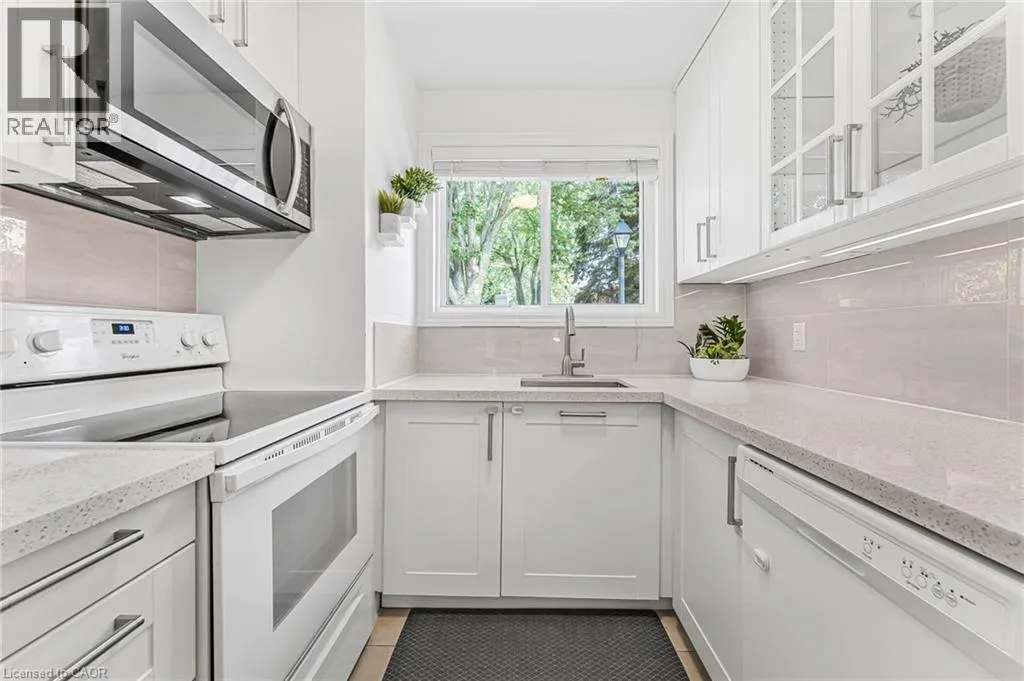 125 LIVINGSTON Avenue Unit# 35, #35
