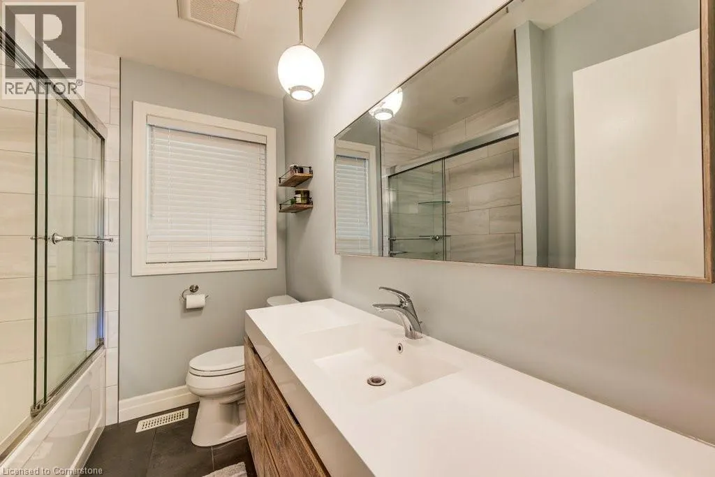 21 RUSKVIEW Road
