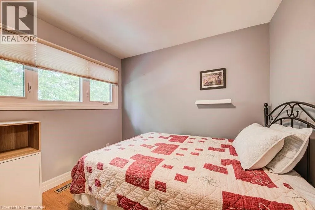 21 RUSKVIEW Road