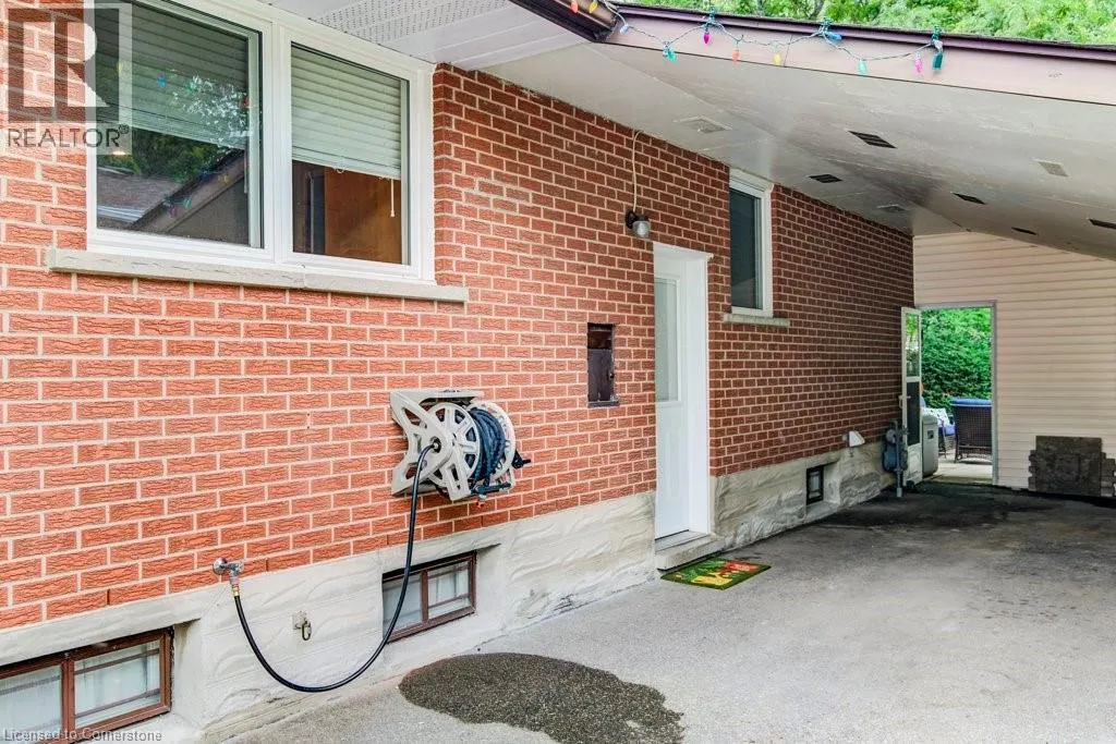 21 RUSKVIEW Road