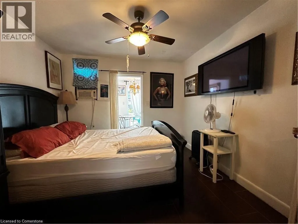 237 JAMES Street N Unit# 3, #3