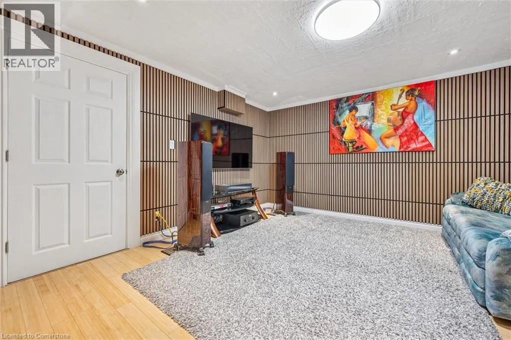 203 FAIRWAY RD N Road Unit# 13, #13