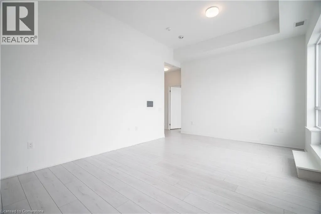 395 DUNDAS Street W Unit# 206, #206