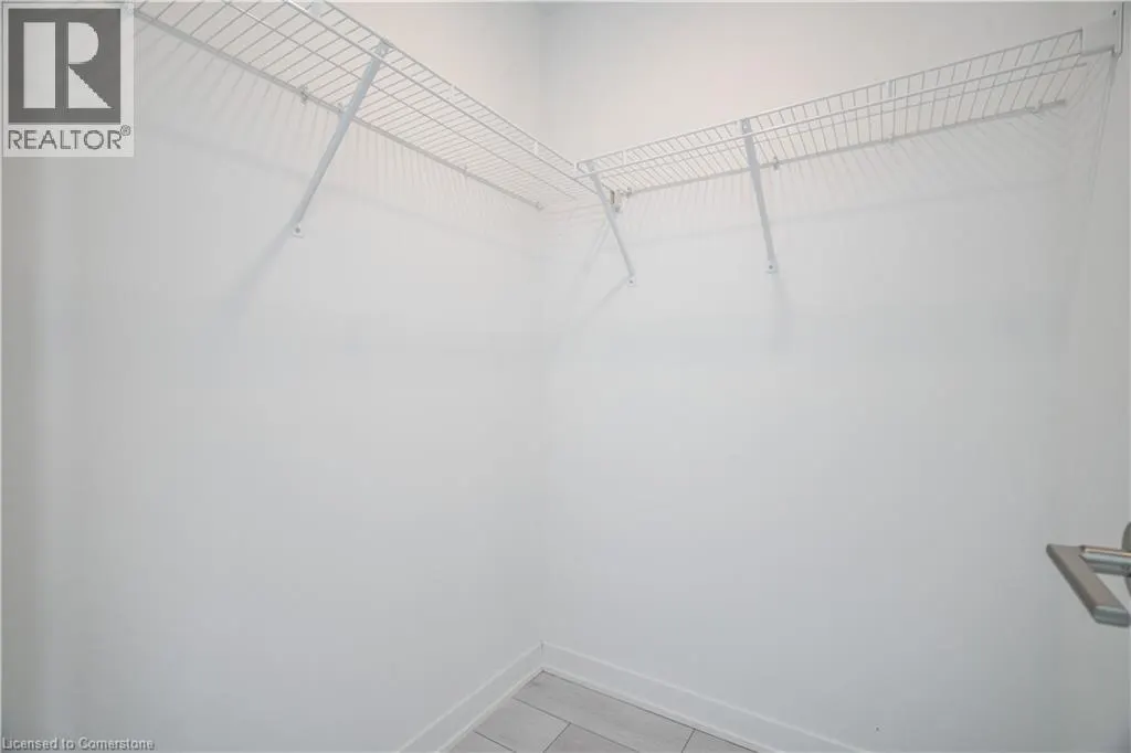 395 DUNDAS Street W Unit# 206, #206