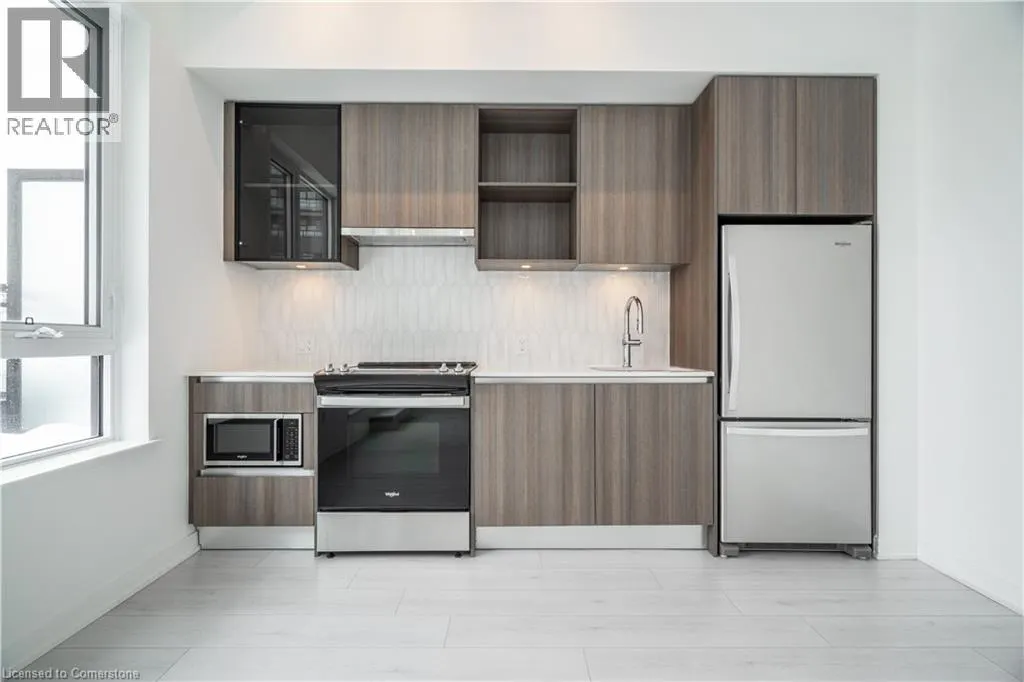 395 DUNDAS Street W Unit# 206, #206
