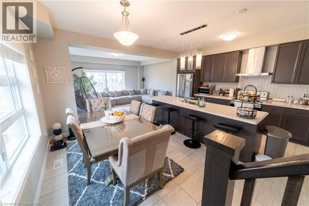 933 ROBERT FERRIE Drive