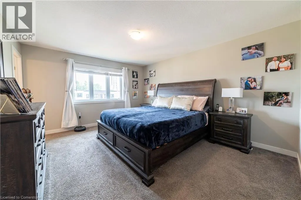 933 ROBERT FERRIE Drive