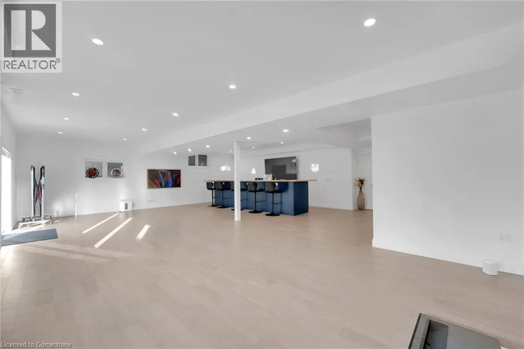 554 BRIDGEMILL Crescent