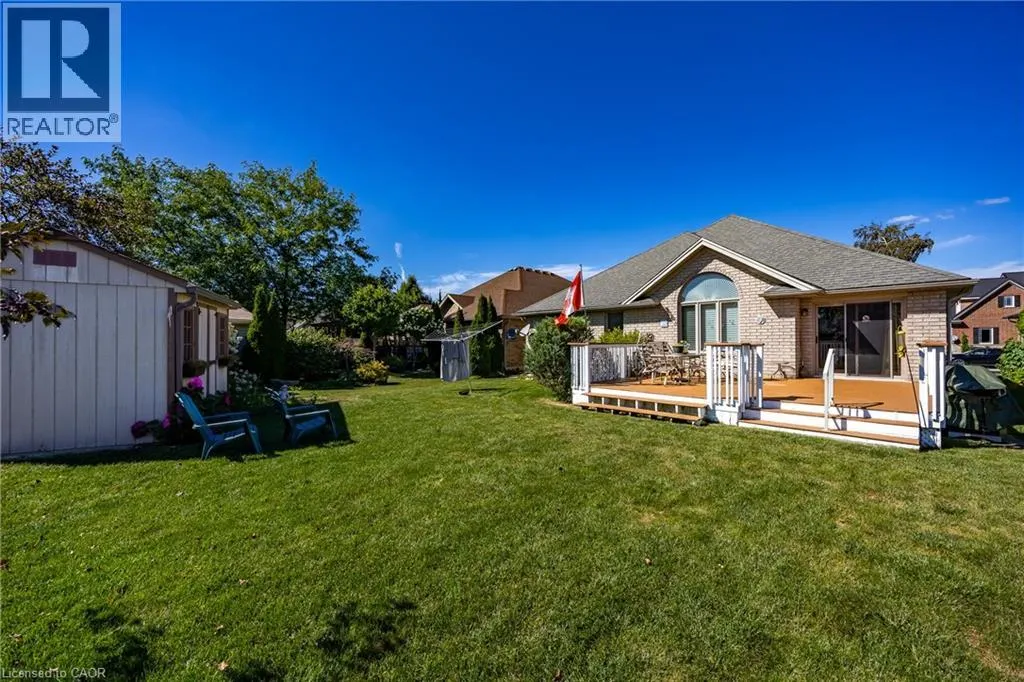 60 WILLOWDALE Crescent