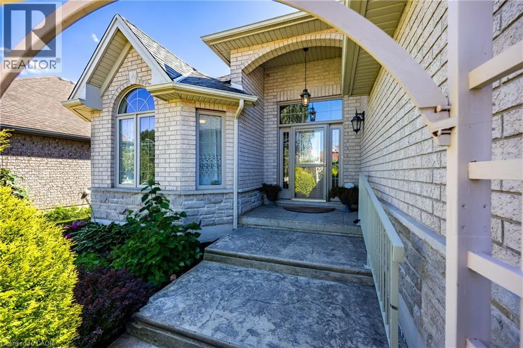 60 WILLOWDALE Crescent