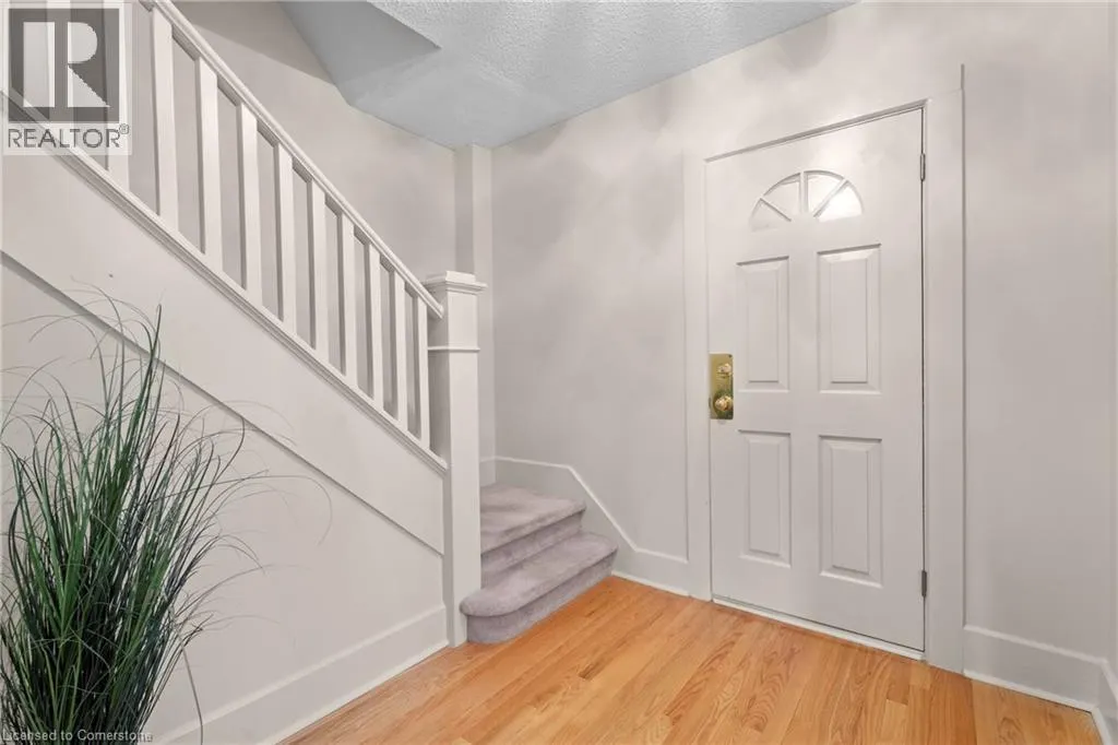 188 WENTWORTH Avenue