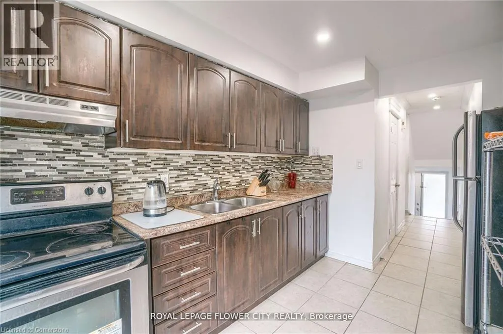 7475 GOREWAY Drive Unit# 49, #49