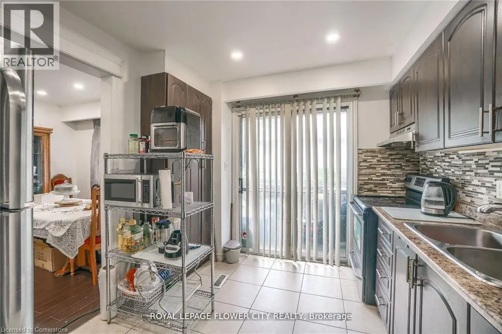 7475 GOREWAY Drive Unit# 49, #49