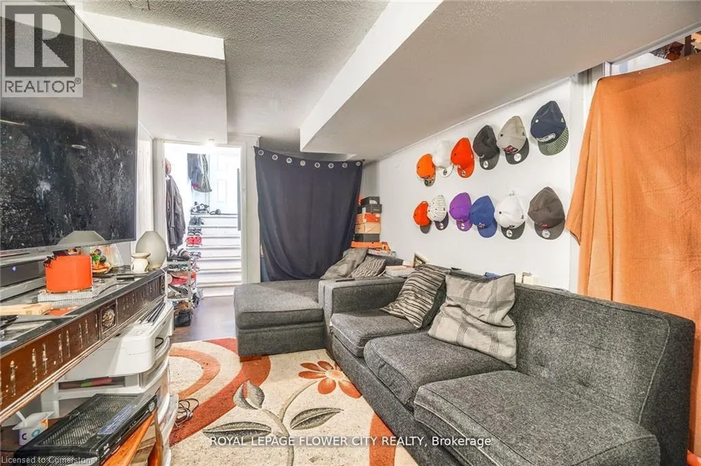 7475 GOREWAY Drive Unit# 49, #49