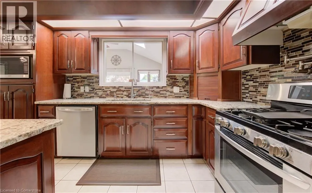 316 COUNTRY HILL Drive