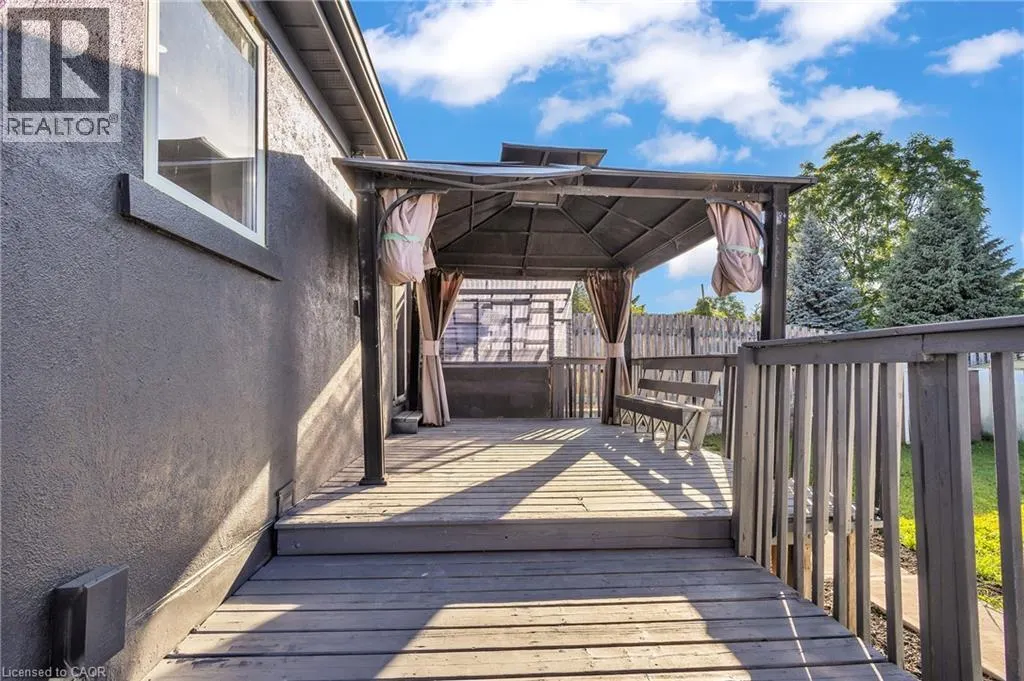84 AVALON Place