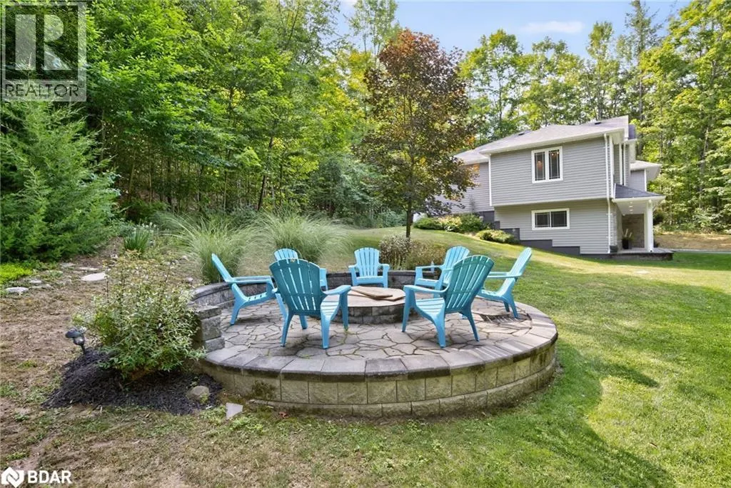 135 HURON WOODS DRIVE Drive
