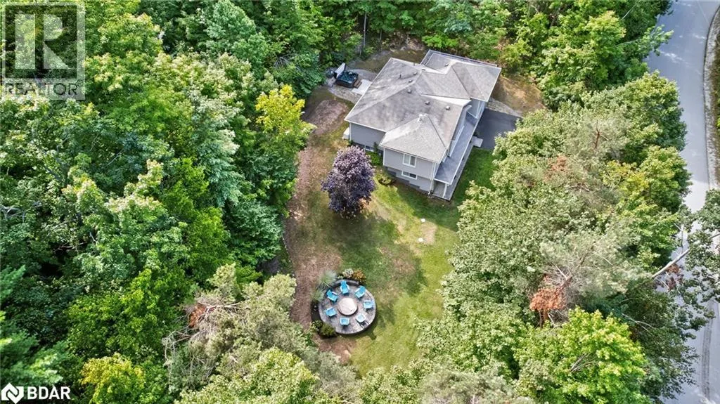135 HURON WOODS DRIVE Drive