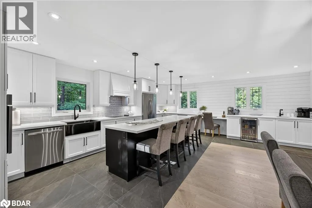 135 HURON WOODS DRIVE Drive