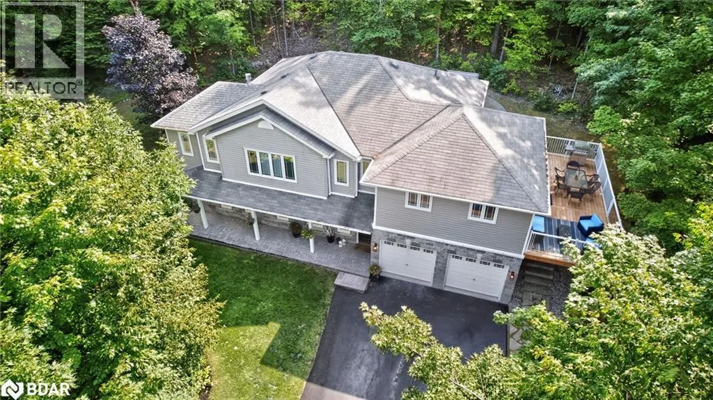 135 HURON WOODS DRIVE Drive