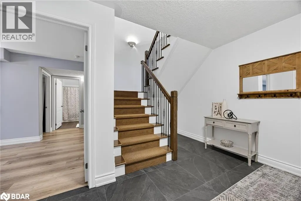 135 HURON WOODS DRIVE Drive