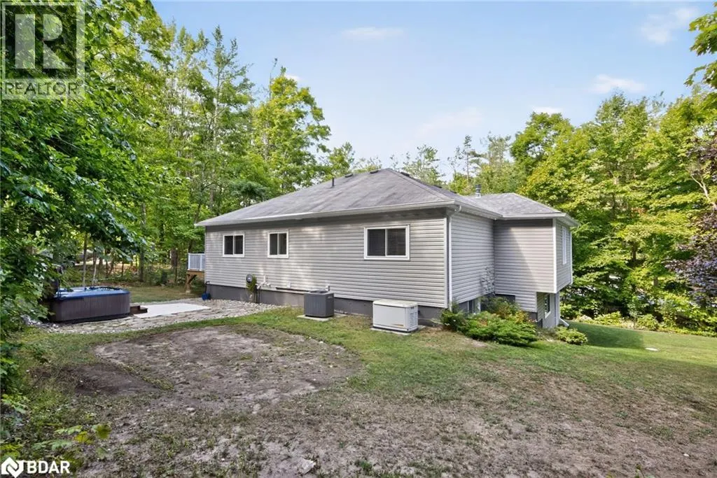 135 HURON WOODS DRIVE Drive
