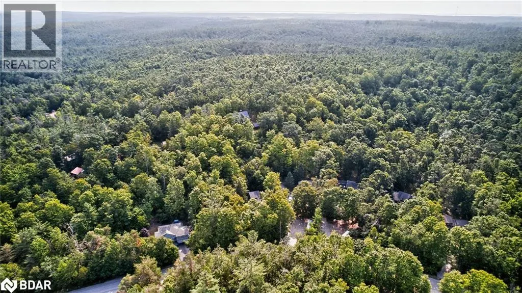 135 HURON WOODS DRIVE Drive