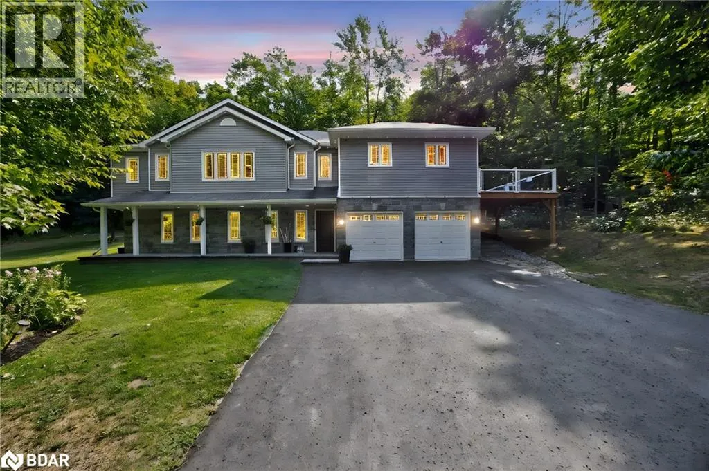 135 HURON WOODS DRIVE Drive