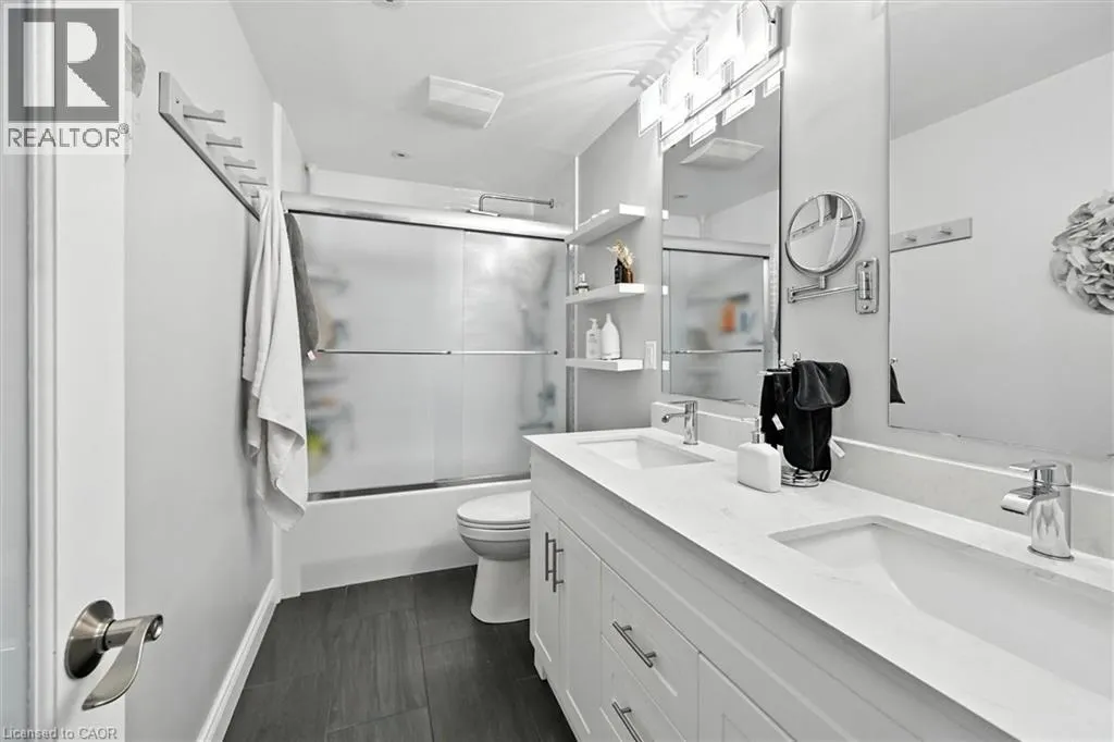 3049 GLENCREST Road Unit# 27, #27