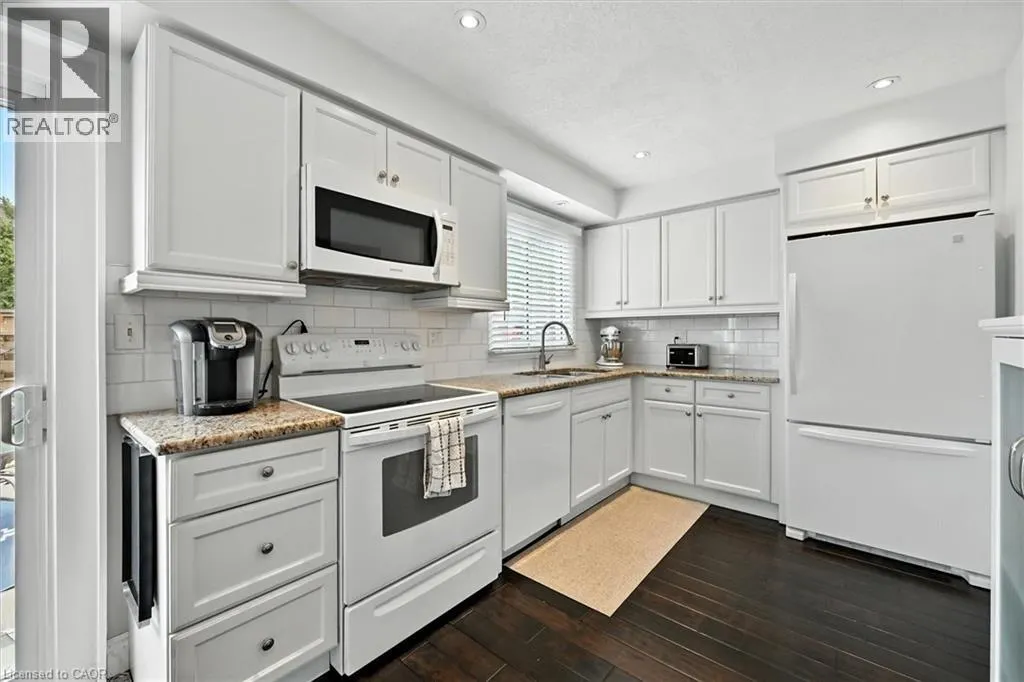 3049 GLENCREST Road Unit# 27, #27