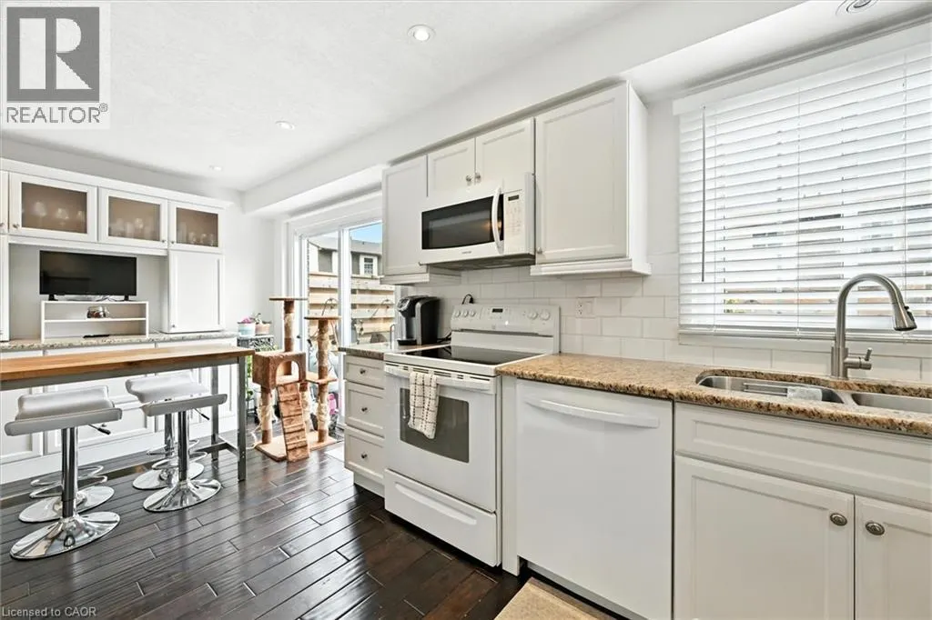 3049 GLENCREST Road Unit# 27, #27