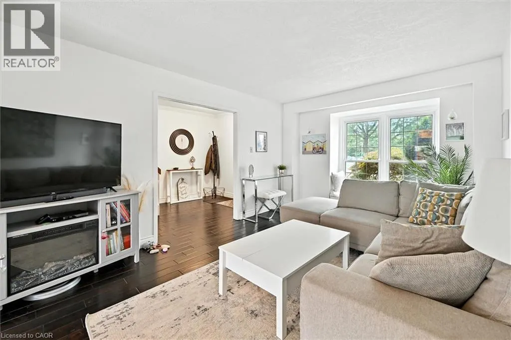 3049 GLENCREST Road Unit# 27, #27