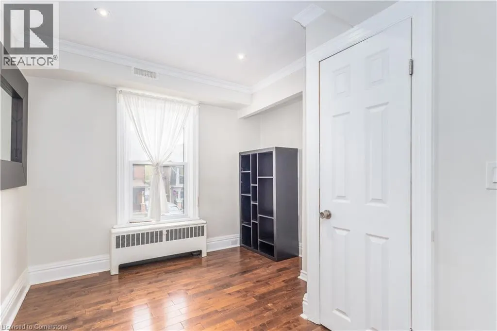 20 BARNESDALE Avenue N