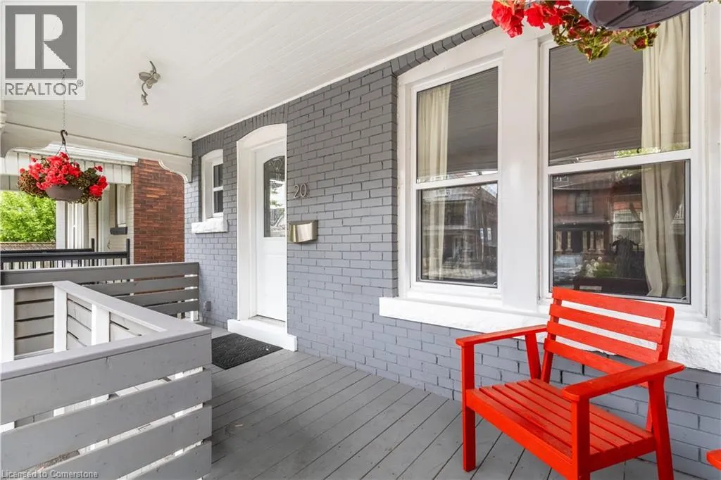 20 BARNESDALE Avenue N