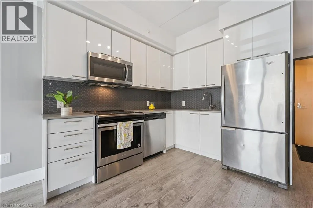15 PRINCE ALBERT Boulevard Unit# 207, #207
