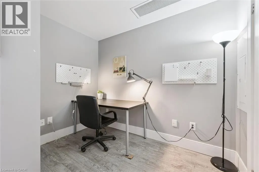 15 PRINCE ALBERT Boulevard Unit# 207, #207