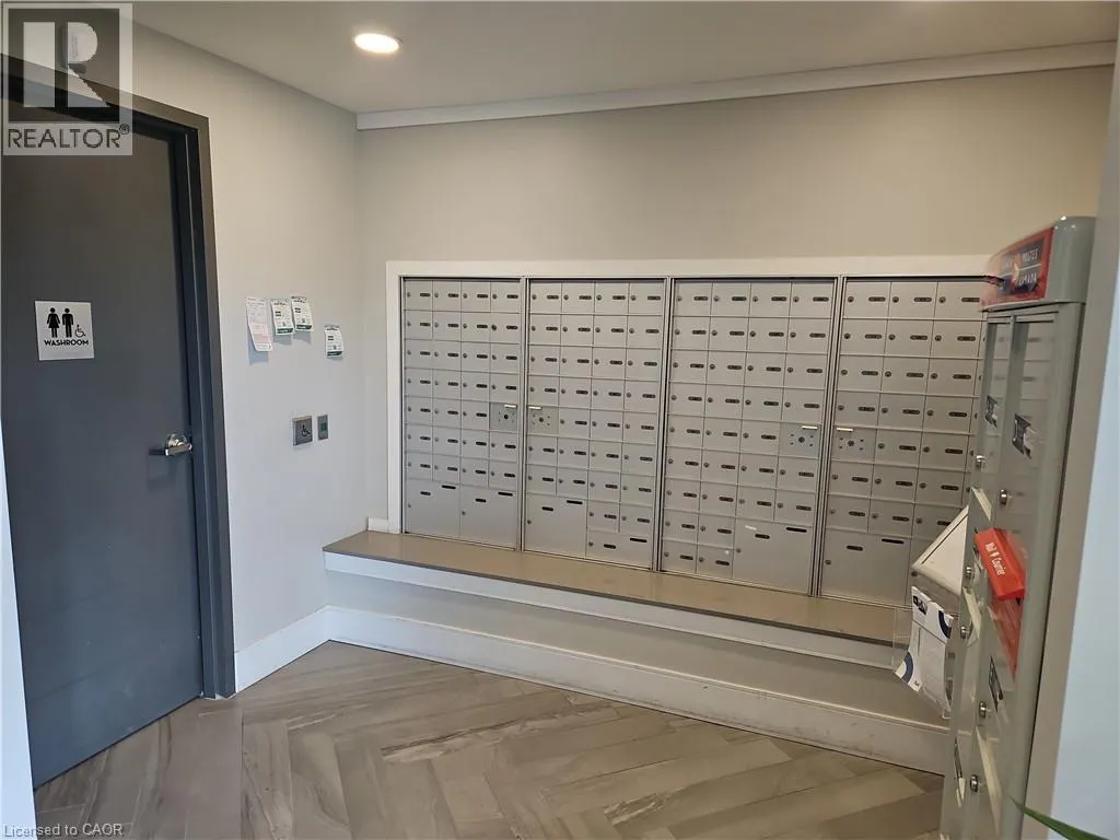 15 PRINCE ALBERT Boulevard Unit# 207, #207