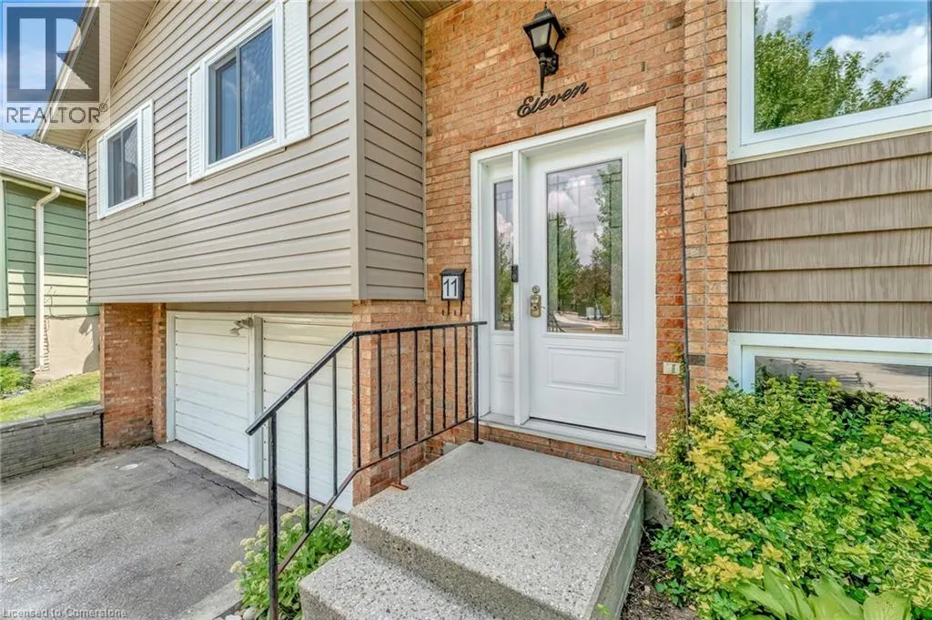 11 BRASSEY Court