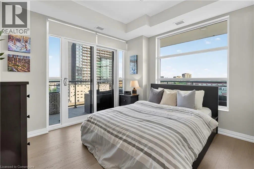 155 CAROLINE Street S Unit# 702, #702