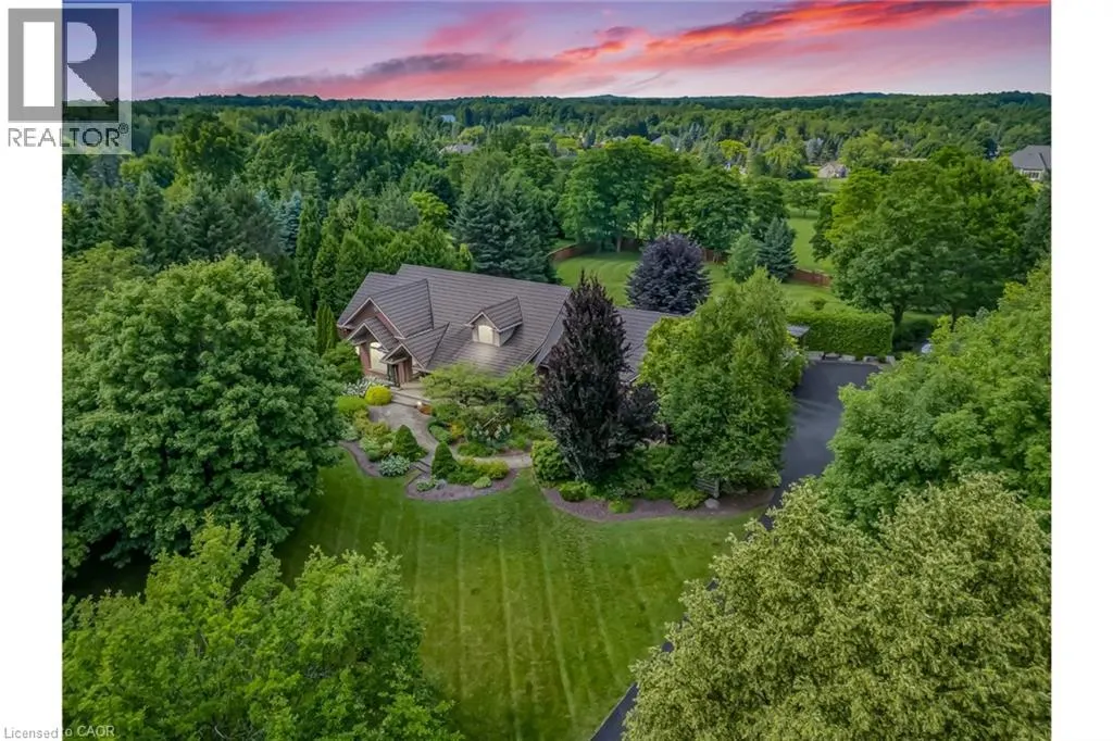 18 FOX RUN Drive