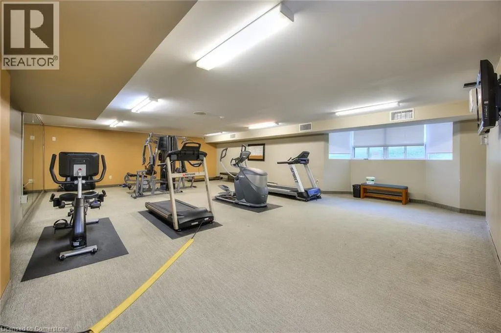35 GREEN VALLEY Drive Unit# 211, #211