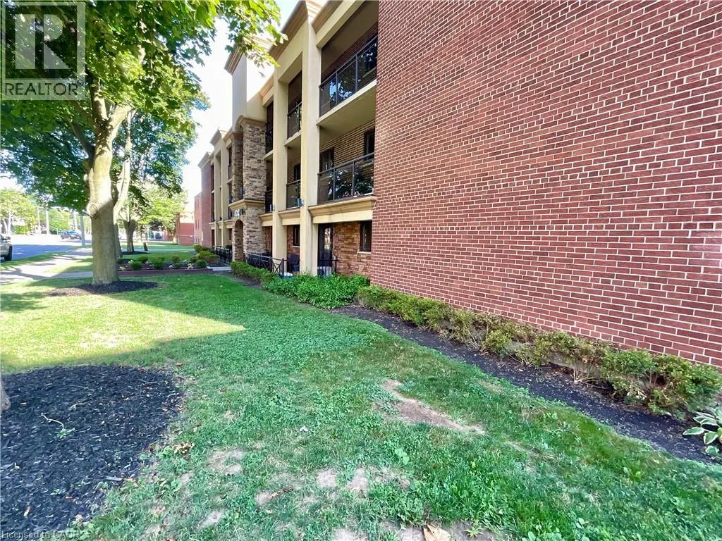 1212 FENNELL Avenue E Unit# 108, #108