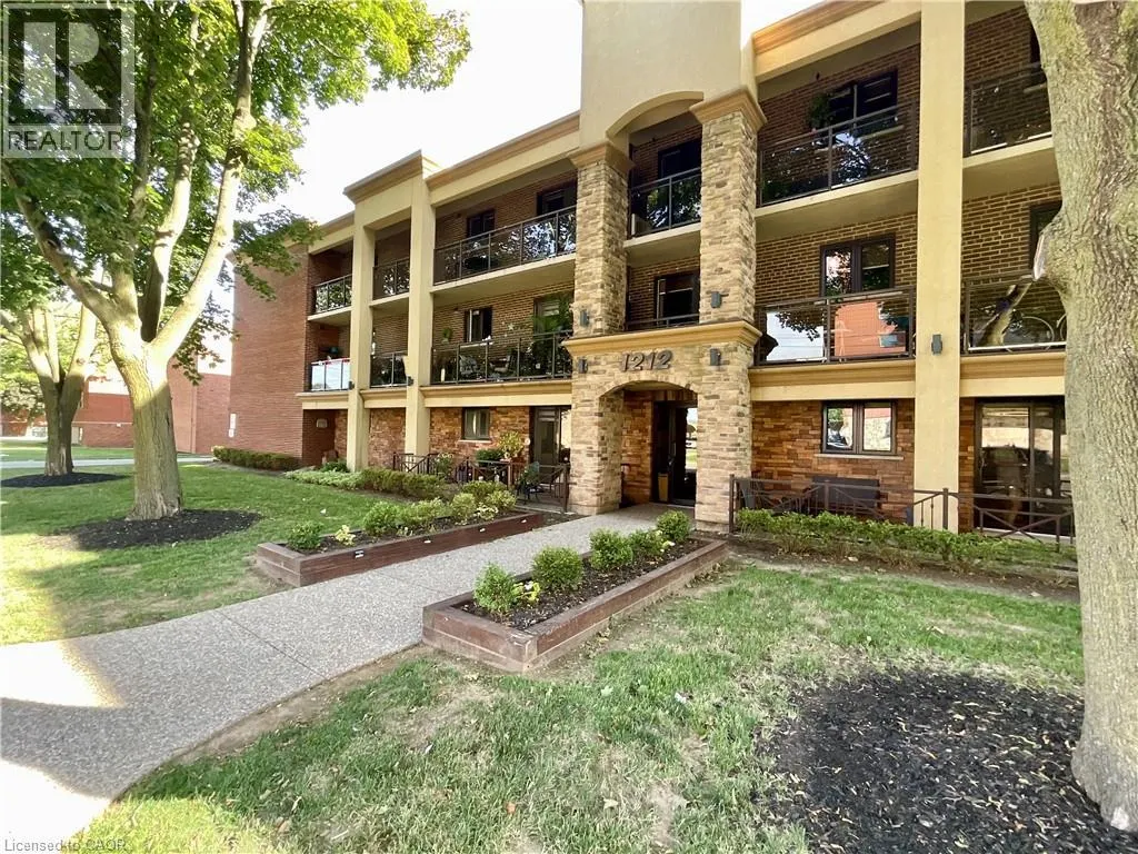 1212 FENNELL Avenue E Unit# 108, #108