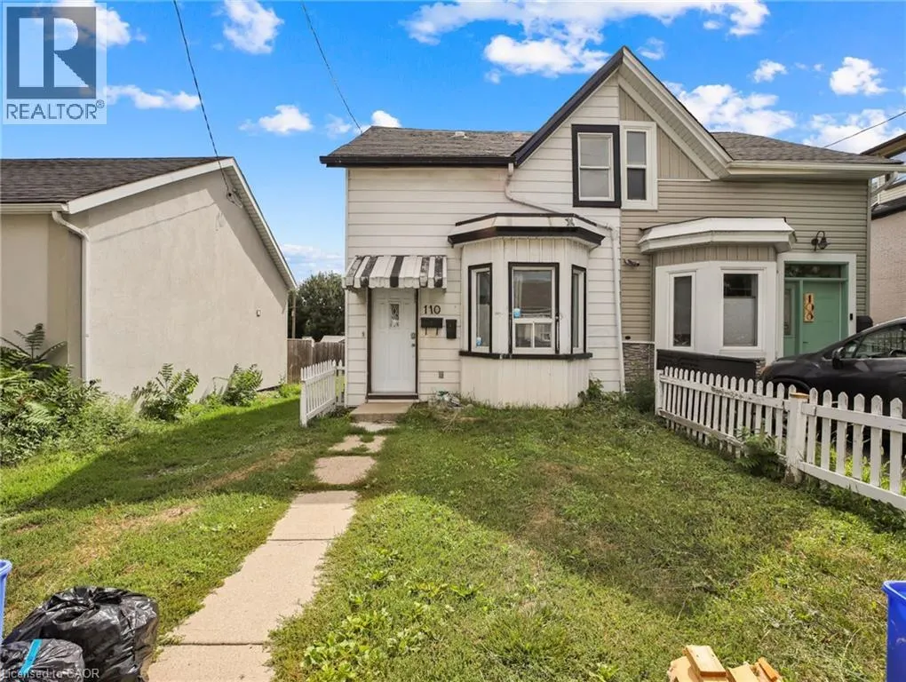 110 EMERALD Street N