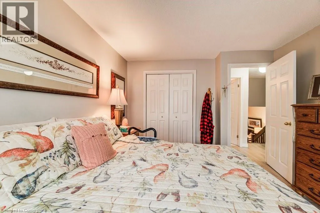 375 HOLIDAY INN Drive Unit# 11, #11