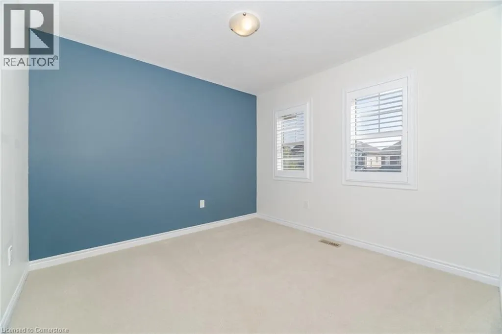 28 PICKETT Place