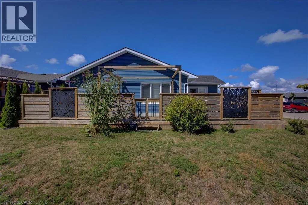 85 LAKE BREEZE Drive